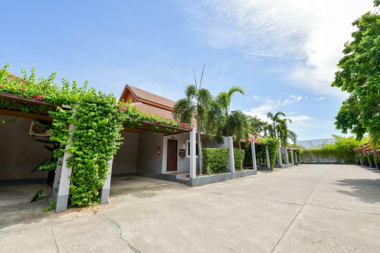 Oyo 245 Sweet Sense Jomtien Resort Pattaya Exterior foto