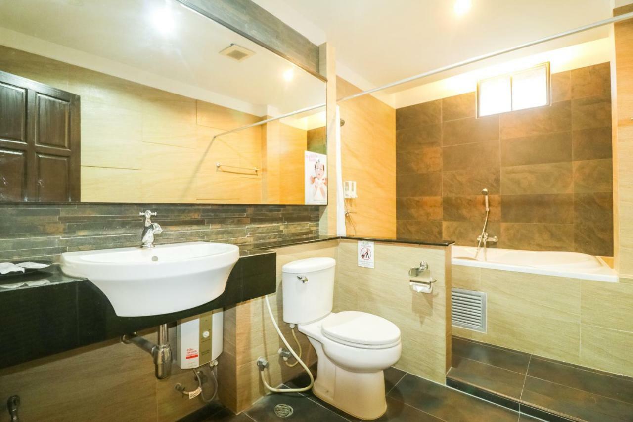 Oyo 245 Sweet Sense Jomtien Resort Pattaya Exterior foto