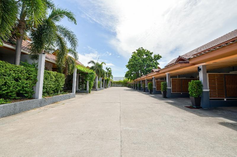 Oyo 245 Sweet Sense Jomtien Resort Pattaya Exterior foto