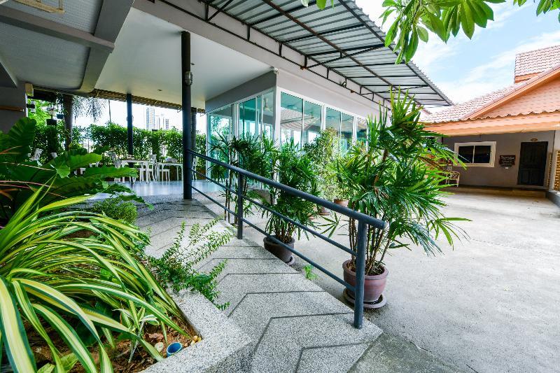 Oyo 245 Sweet Sense Jomtien Resort Pattaya Exterior foto